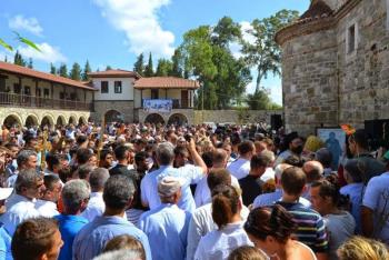 ΜΕΓΑΛΟΠΡΕΠΗΣ ΠΑΝΗΓΥΡΗ ΣΤΟ ΚΟΛΙΚΟΝΤΑΣΙ ΓΙΑ ΤΟΝ ΑΓΙΟ ΚΟΣΜΑ