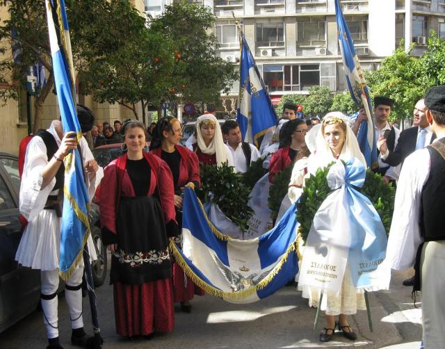 Εορτασμός της επετείου Αυτονομίας της Βορείου Ηπείρου 1914 -Πορεία προς το μνημείο του  Αγνωστου Στρατιώτη-Φεβρουάριος 2010