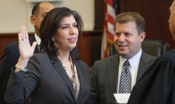 Μια Βορειοηπειρώτισσα Γενική Εισαγγελέας Νέας Υόρκης Μια Βορειοηπειρώτισσα Γενική Εισαγγελέας Νέας Υόρκης